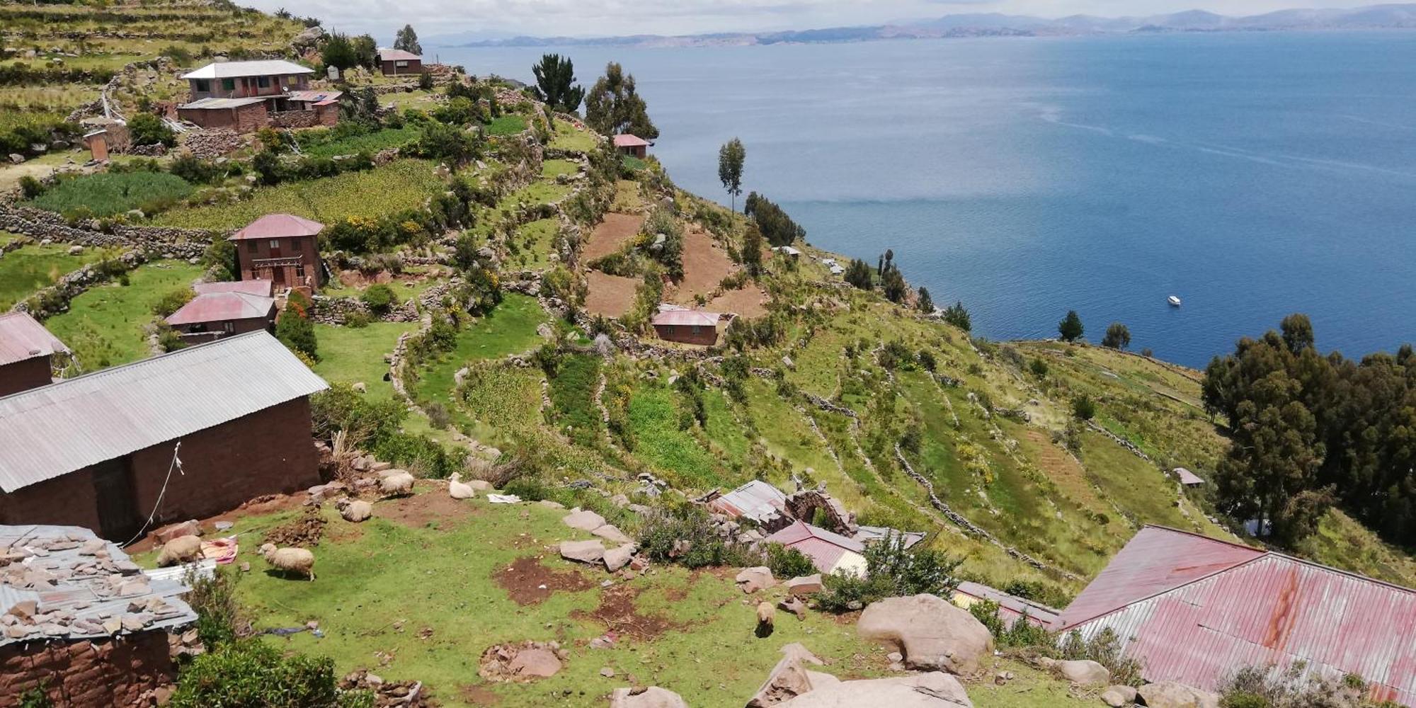 Taquile Hospedaje Mario Huillanopampa Buitenkant foto