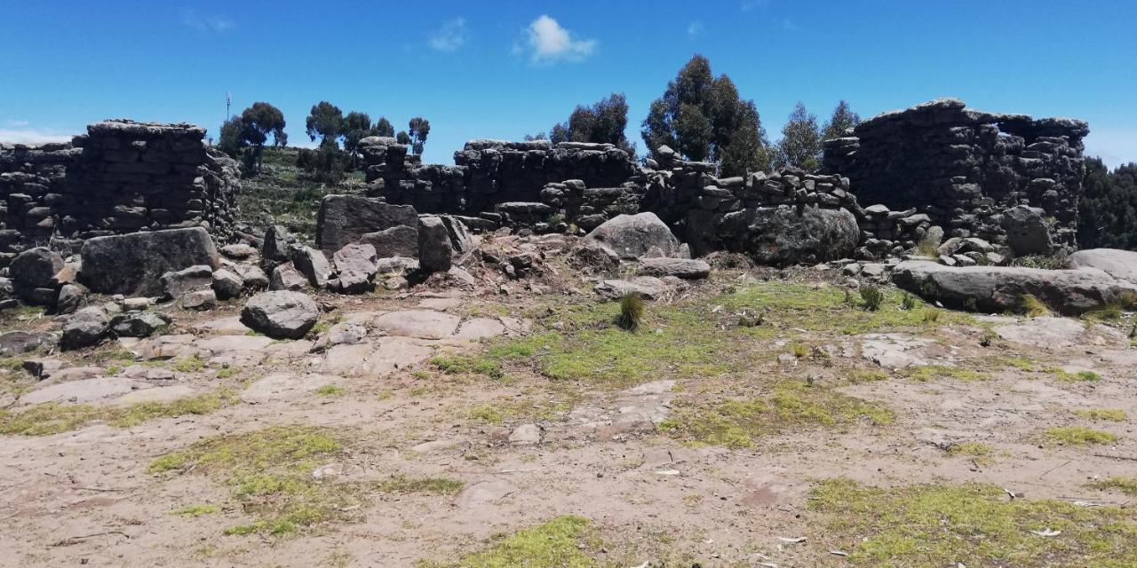 Taquile Hospedaje Mario Huillanopampa Buitenkant foto