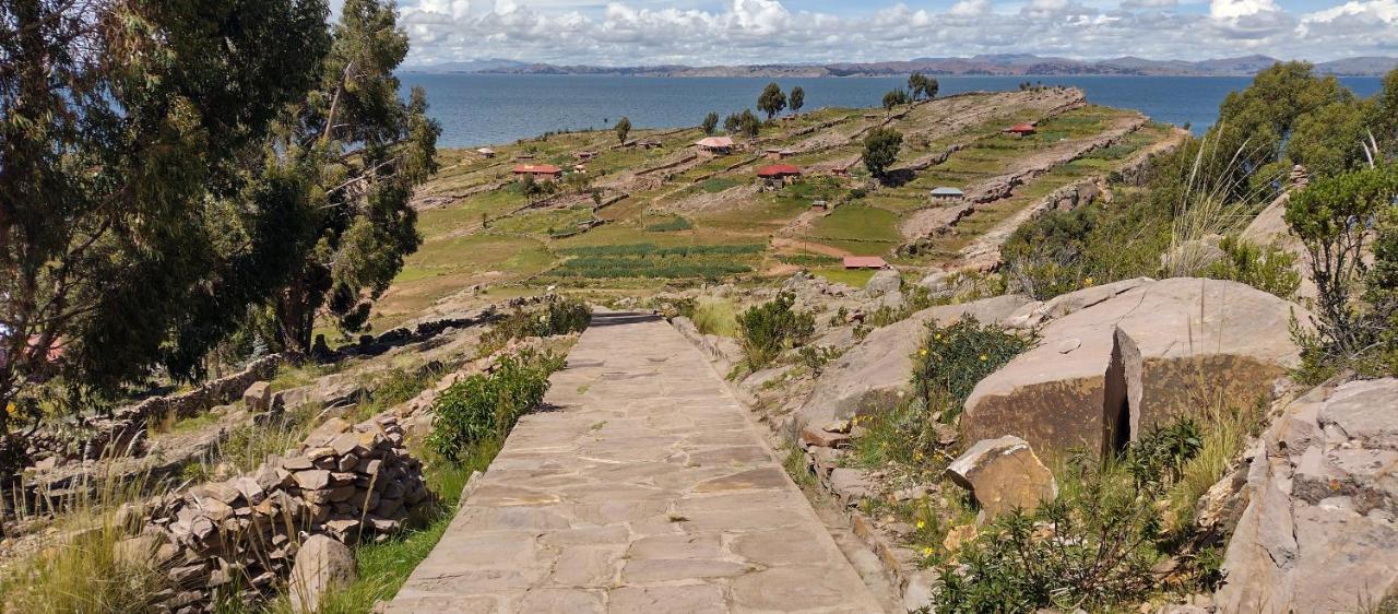 Taquile Hospedaje Mario Huillanopampa Buitenkant foto
